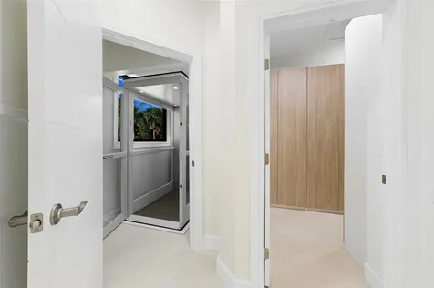10038 Vestal Place Coral Springs FL 33071