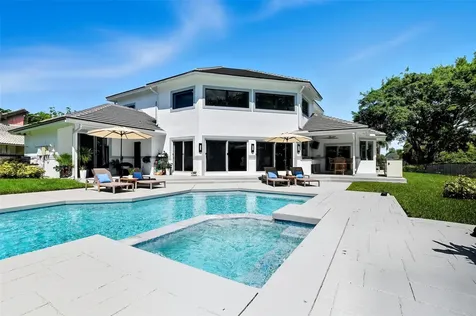 10038 Vestal Place Coral Springs FL 33071