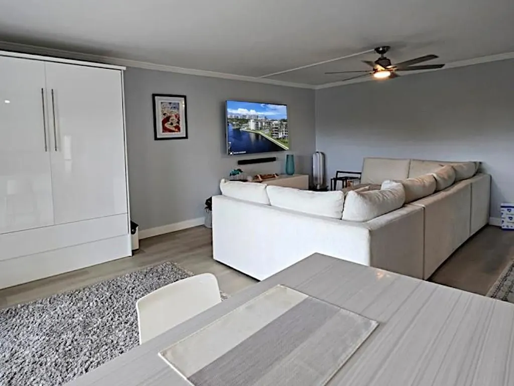 900 River Reach Drive Fort Lauderdale FL 33315