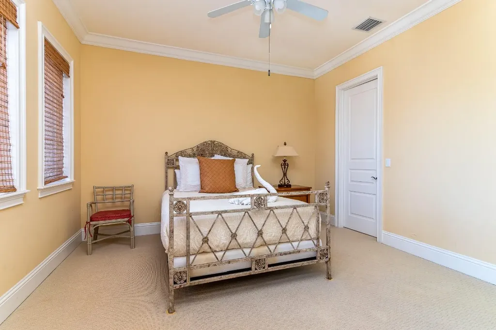 580 Admirals Way Delray Beach FL 33483