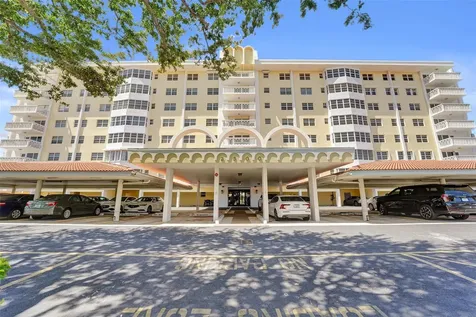 2500 NE 48th Lane Fort Lauderdale FL 33308