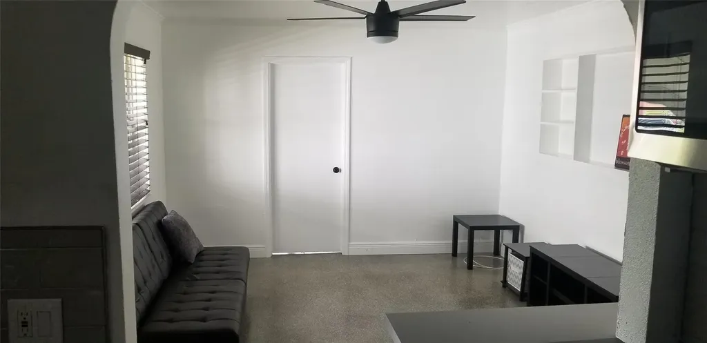 1933 Dewey Street Hollywood FL 33020
