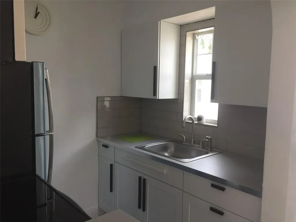 1933 Dewey Street Hollywood FL 33020