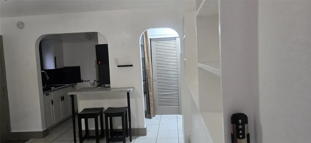 1933 Dewey Street Hollywood FL 33020