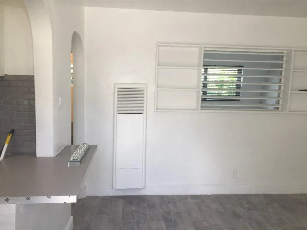 1933 Dewey Street Hollywood FL 33020