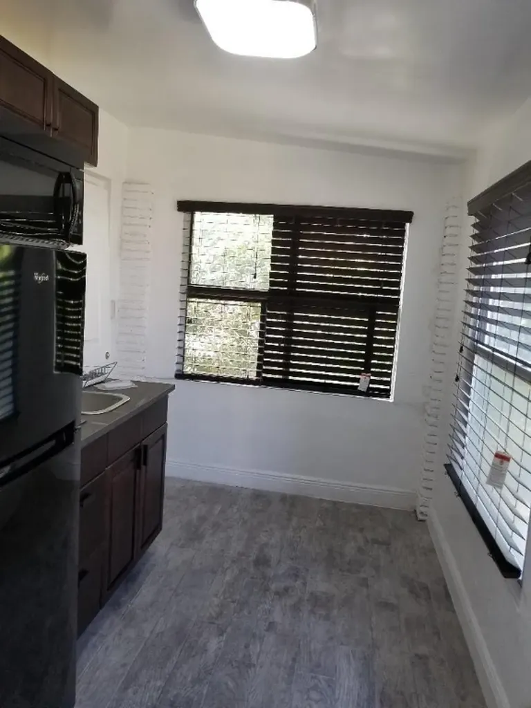 1933 Dewey Street Hollywood FL 33020