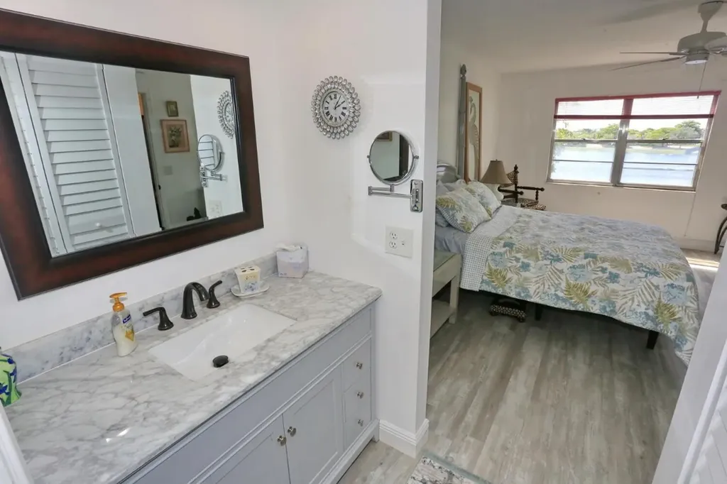 13001 SW 11th Court Hollywood FL 33027