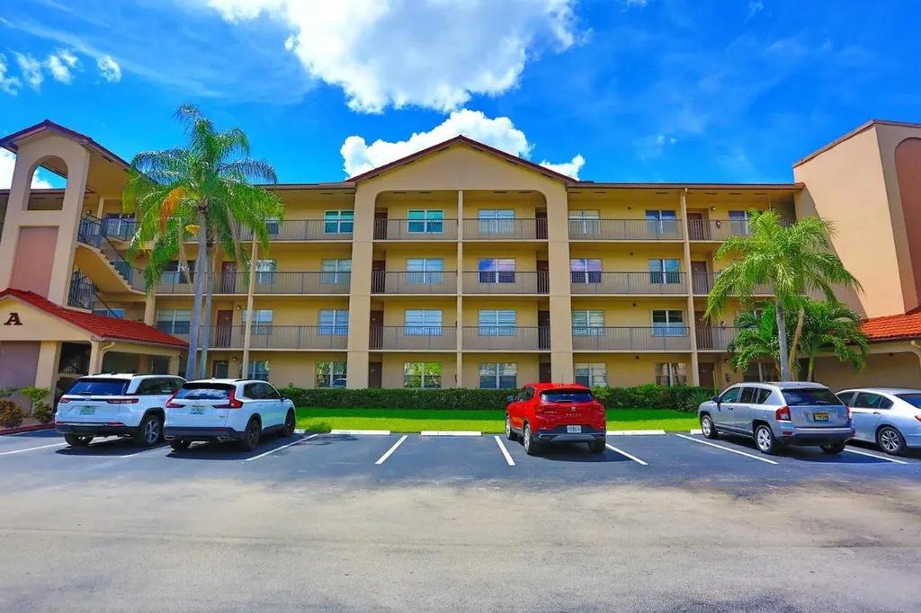 13001 SW 11th Court Hollywood FL 33027