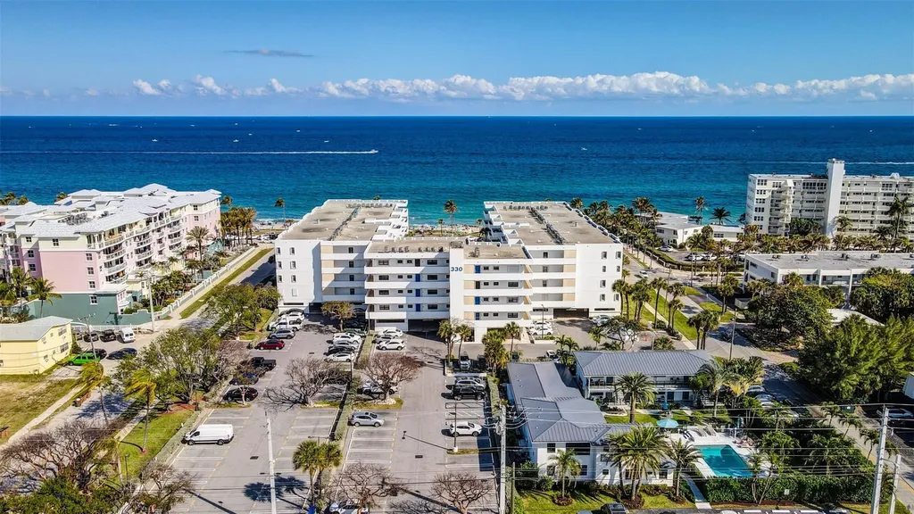 330 SE 20 Avenue Deerfield Beach FL 33441