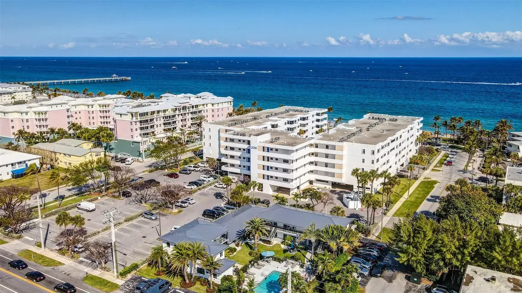 330 SE 20 Avenue Deerfield Beach FL 33441