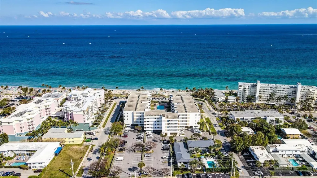 330 SE 20 Avenue Deerfield Beach FL 33441