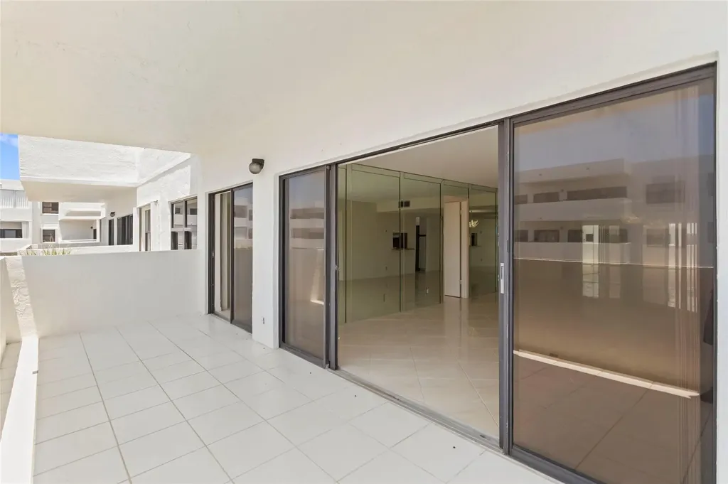 330 SE 20 Avenue Deerfield Beach FL 33441