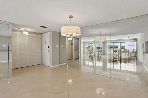 330 SE 20 Avenue Deerfield Beach FL 33441