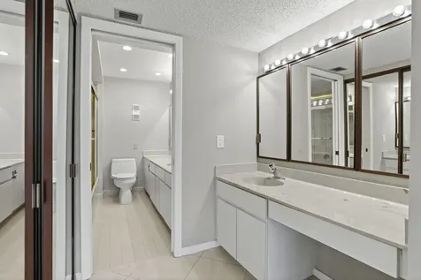 330 SE 20 Avenue Deerfield Beach FL 33441