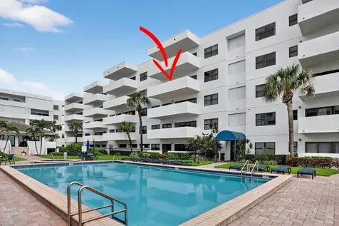 330 SE 20 Avenue Deerfield Beach FL 33441
