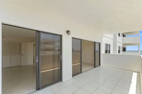 330 SE 20 Avenue Deerfield Beach FL 33441
