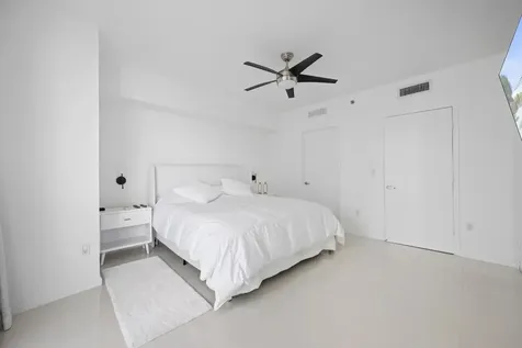 475 Brickell Avenue Miami FL 33131