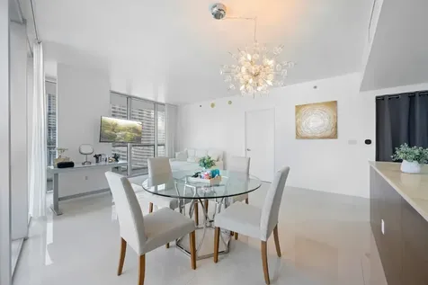 475 Brickell Avenue Miami FL 33131
