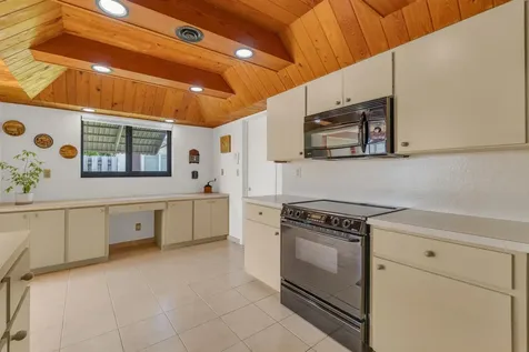 1774 NW 39th Place Oakland Park FL 33309
