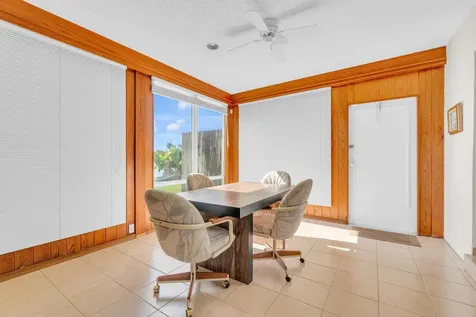 1774 NW 39th Place Oakland Park FL 33309