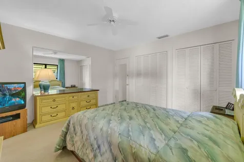 1774 NW 39th Place Oakland Park FL 33309