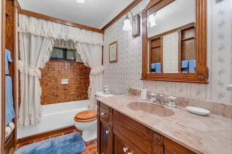 1774 NW 39th Place Oakland Park FL 33309