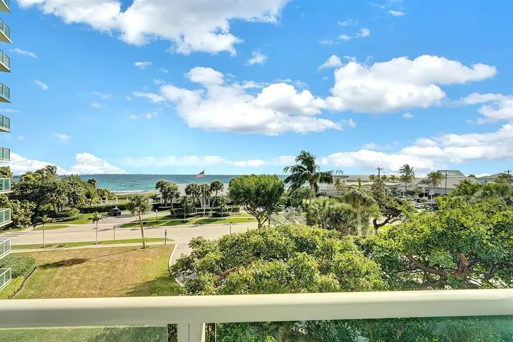 333 NE 21st Avenue Deerfield Beach FL 33441