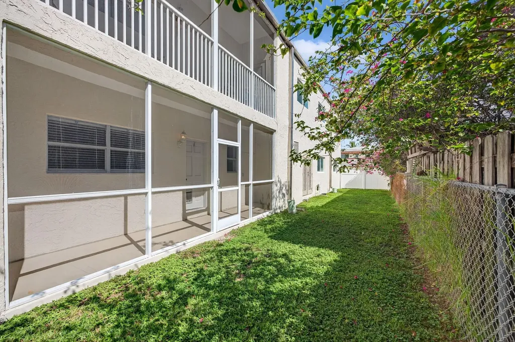 1450 N Riverside Drive Pompano Beach FL 33062