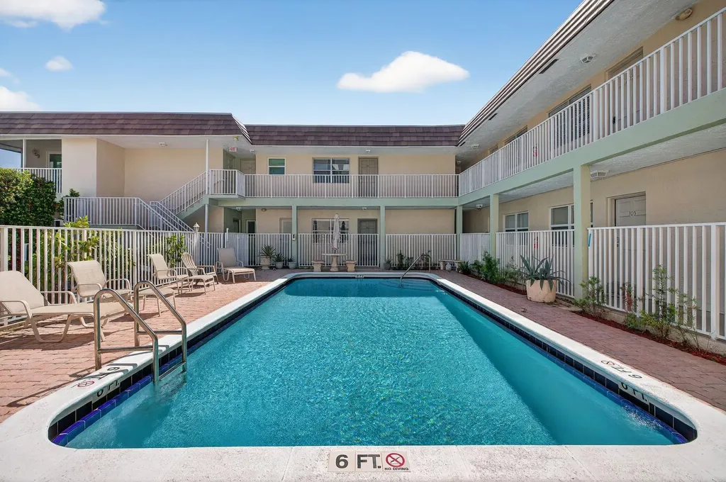 1450 N Riverside Drive Pompano Beach FL 33062
