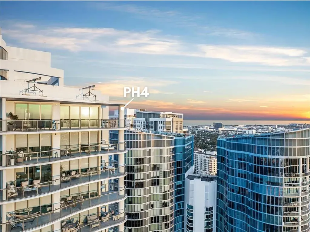 100 E Las Olas Boulevard Fort Lauderdale FL 33301