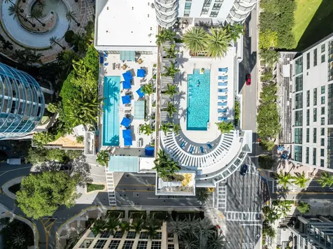 100 E Las Olas Boulevard Fort Lauderdale FL 33301