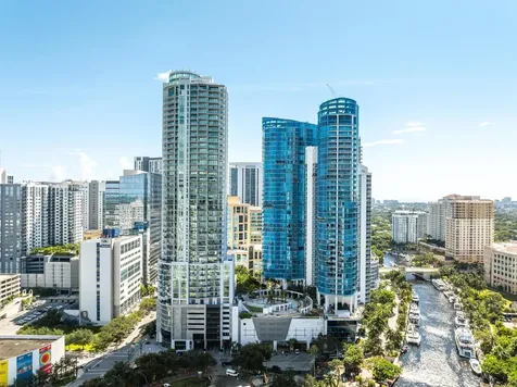 100 E Las Olas Boulevard Fort Lauderdale FL 33301