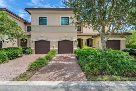 4228 N Dixie Highway Oakland Park FL 33334