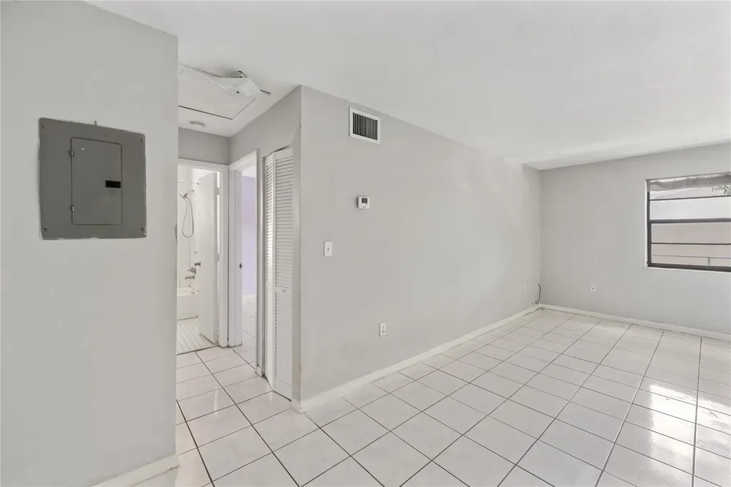 1925 Madison Street Hollywood FL 33020
