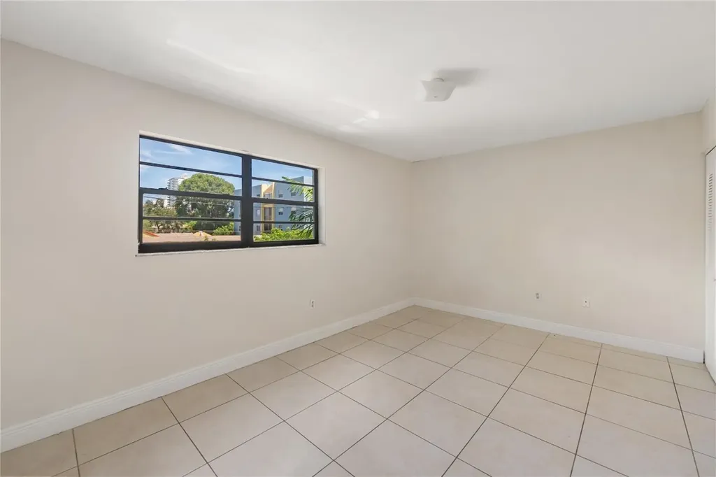 1925 Madison Street Hollywood FL 33020
