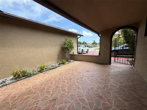 8121 SW 8th Street North Lauderdale FL 33068