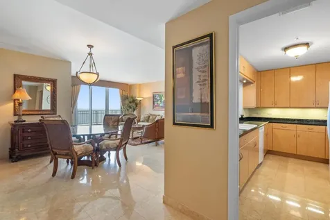 801 Brickell Key Boulevard Miami FL 33131
