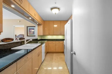 801 Brickell Key Boulevard Miami FL 33131