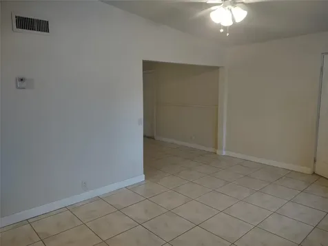 128 Miami Gardens Road West Park FL 33023