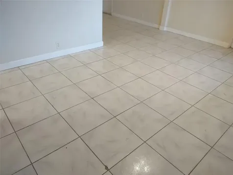 128 Miami Gardens Road West Park FL 33023