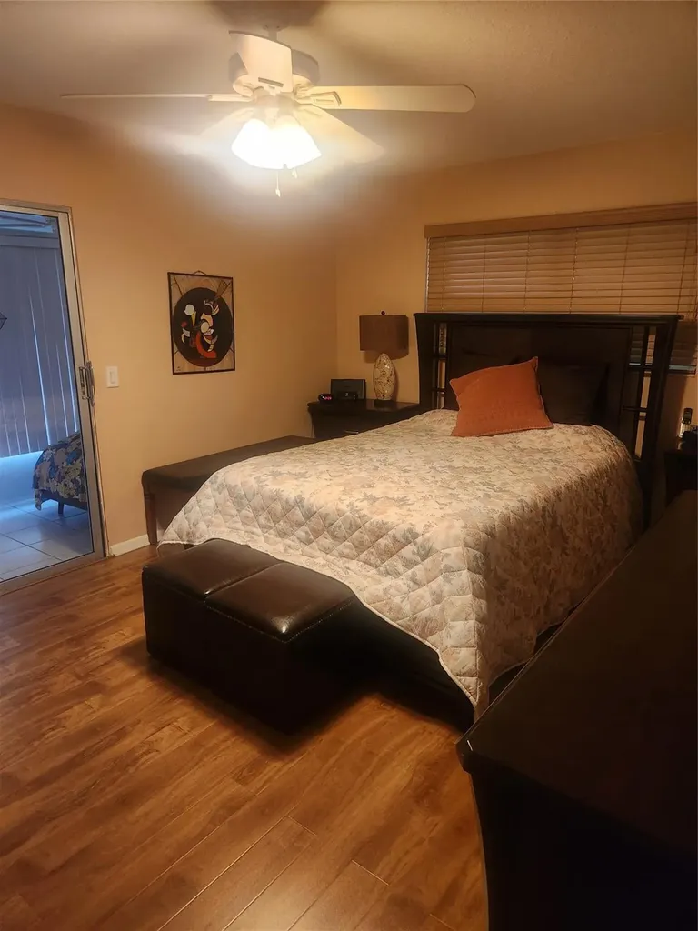 237 Farnham J Deerfield Beach FL 33442