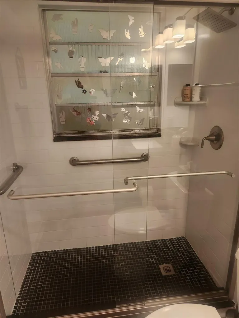 237 Farnham J Deerfield Beach FL 33442