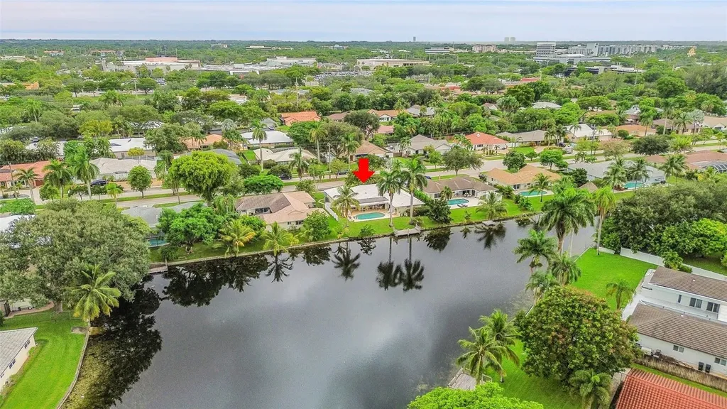 240 El Dorado Parkway Plantation FL 33317