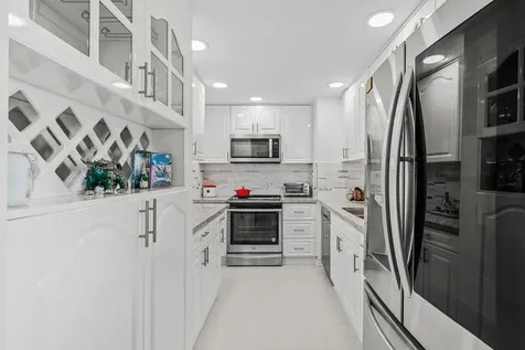5600 N Flagler Drive West Palm Beach FL 33407