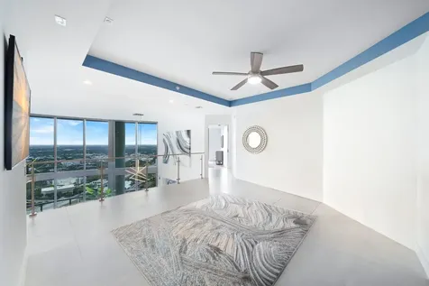 100 E Las Olas Boulevard Fort Lauderdale FL 33301