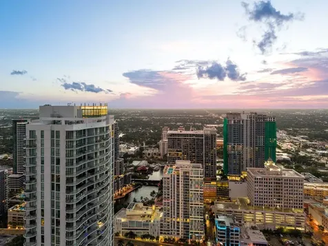 100 E Las Olas Boulevard Fort Lauderdale FL 33301