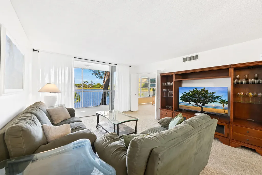 3051 N Course Drive Pompano Beach FL 33069