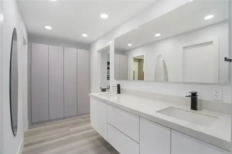 5100 N Ocean Boulevard Lauderdale By The Sea FL 33308