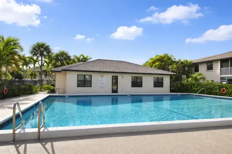 5550 Lakeside Drive Margate FL 33063