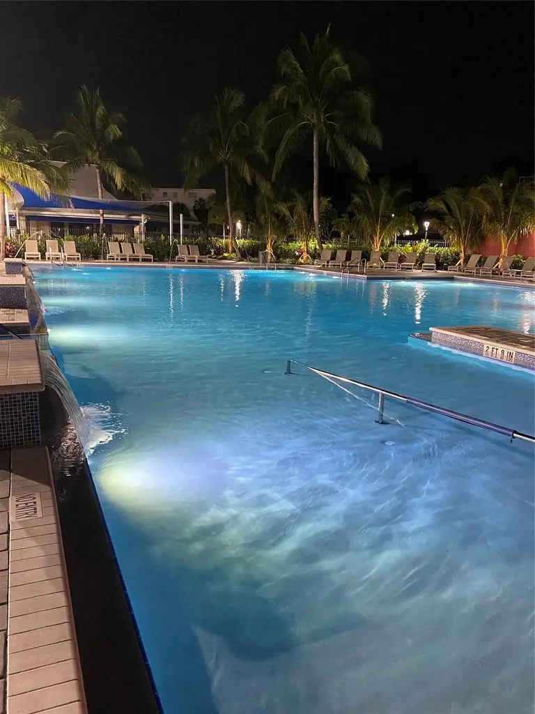 408 Grantham A Deerfield Beach FL 33442